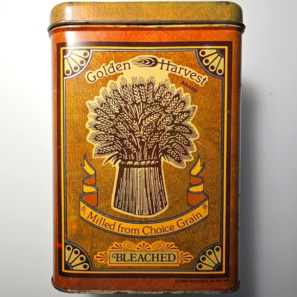 Vintage Golden Harvest Bleached Flour Tin Canister with Lid - Picture 12 of 16